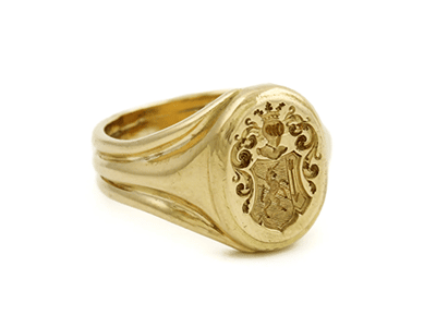 anillo de oro antiguo tipo sello