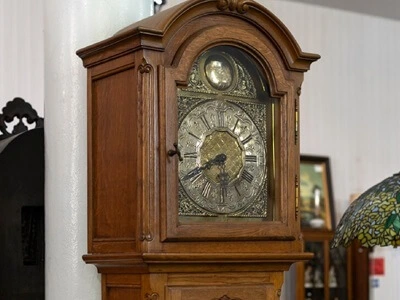 Compra y Venta de Reloj de Pared Antiguo